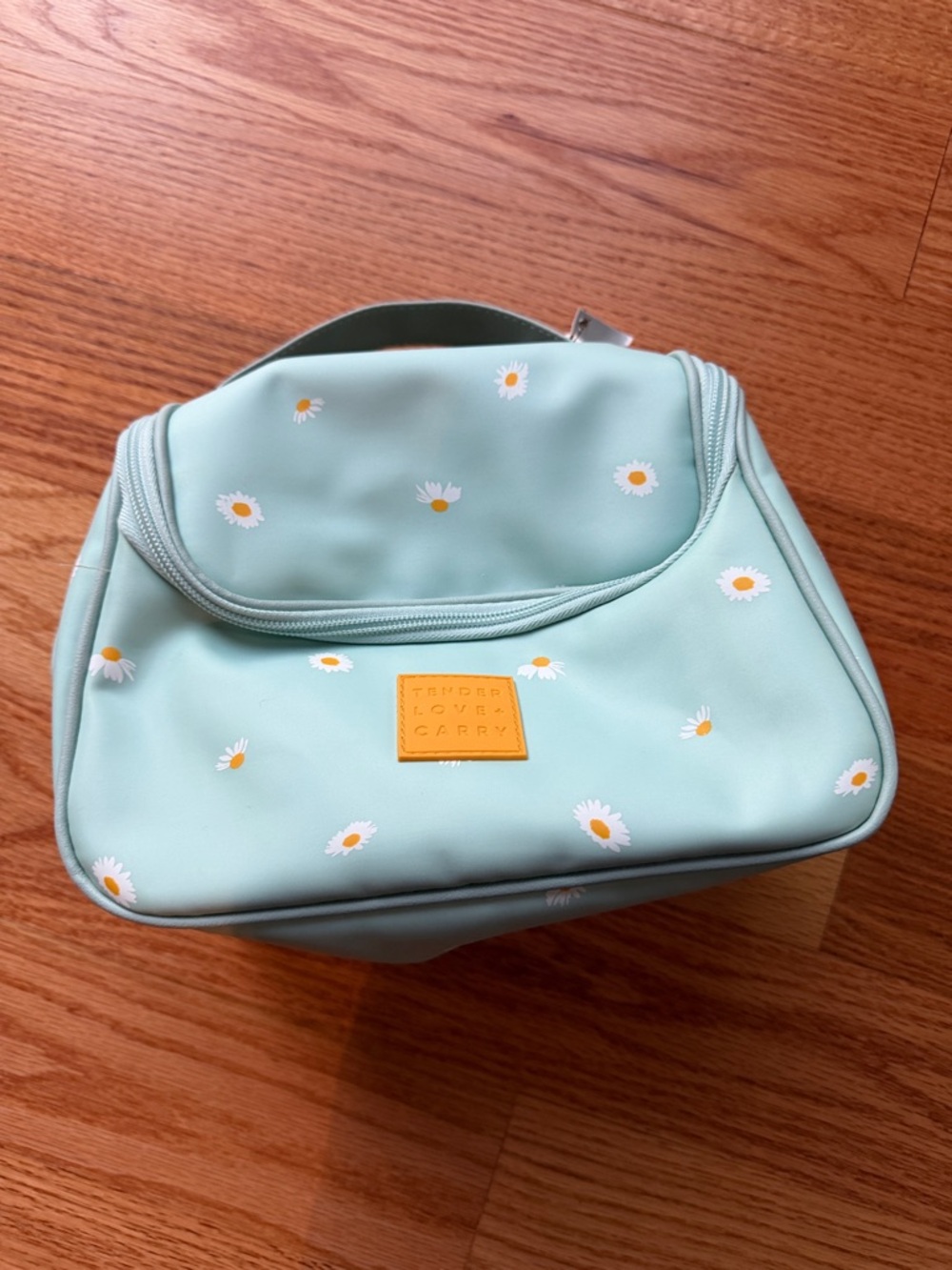 Mint Daisy Cosmetic Bag
